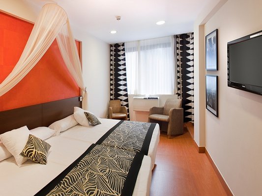 Verano en Junior Estandar Hotel Magic Aqua™ Rock Gardens Verano en Junior Estandar Hotel Magic Aqua™ Rock Gardens