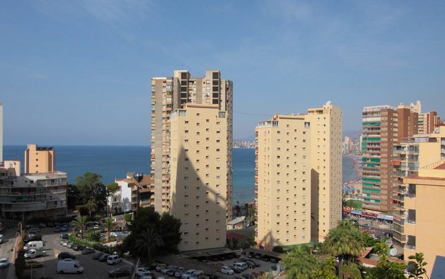 Vista parcial al mar Hotel Magic Rock Gardens Benidorm